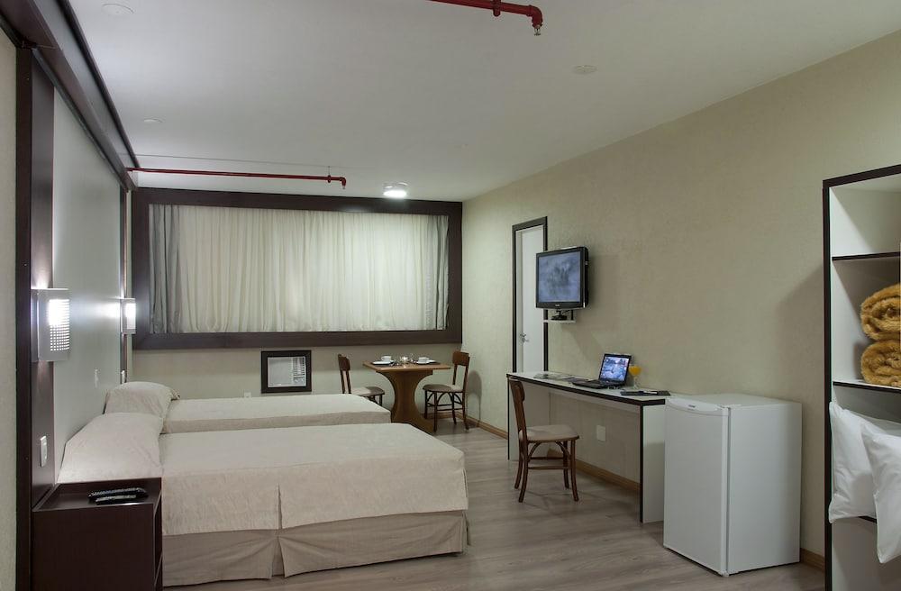 Hotel Master Express Moinhos De Vento Porto Alegre Esterno foto