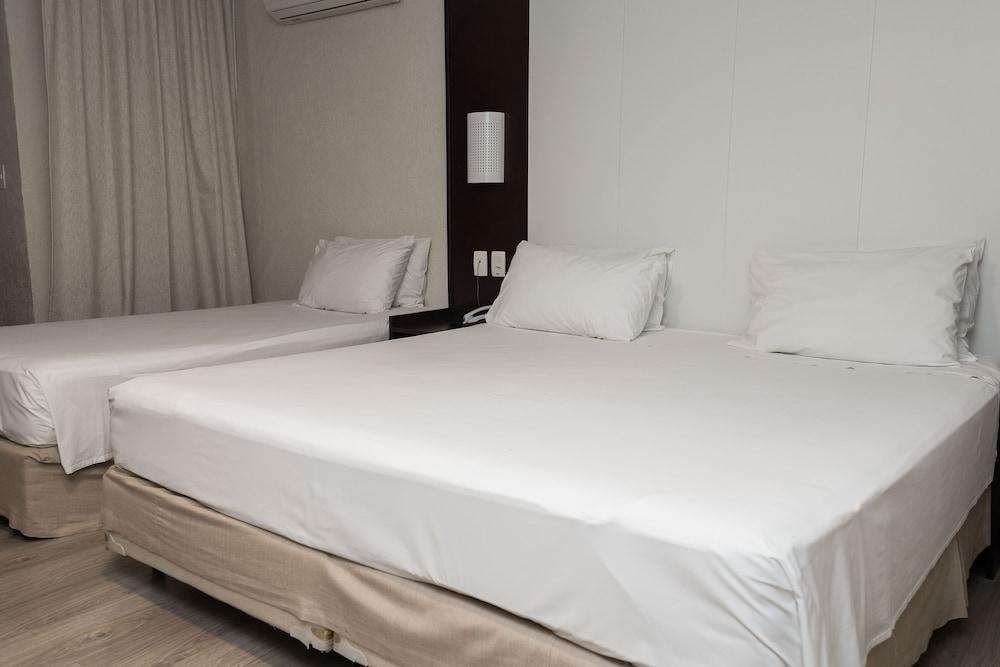 Hotel Master Express Moinhos De Vento Porto Alegre Esterno foto